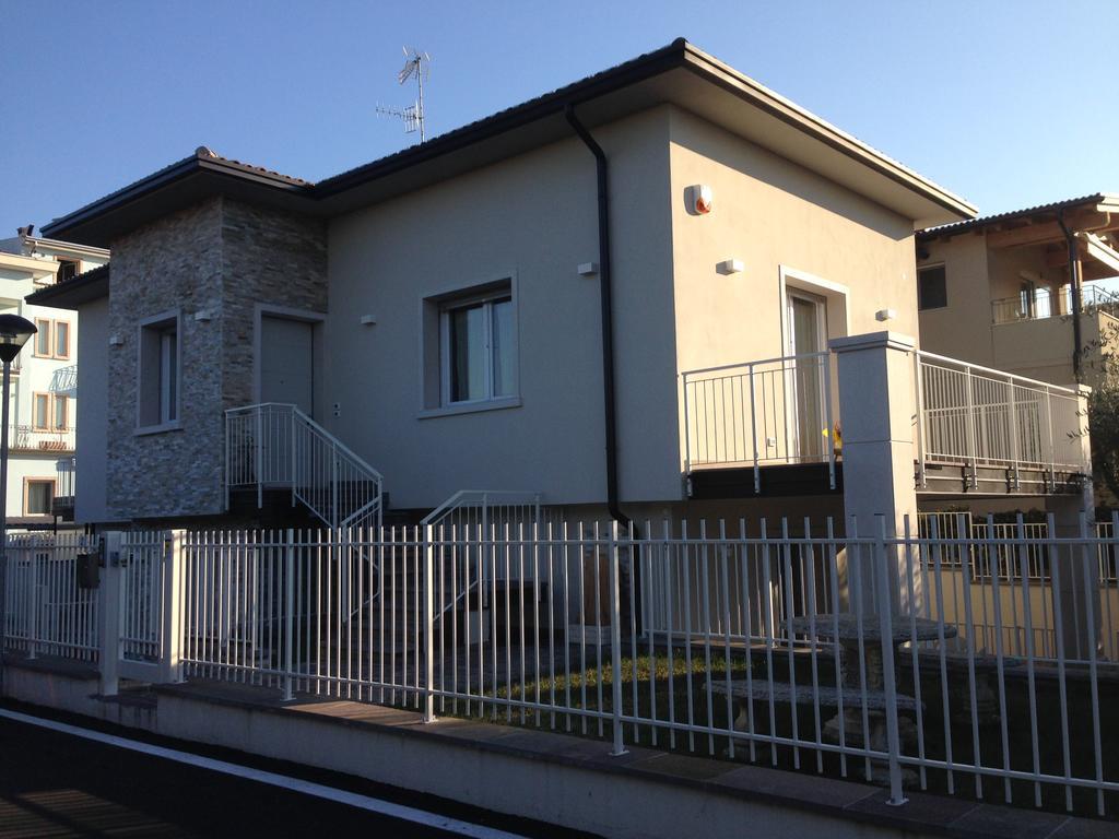 Casa Armonia Apartman Peschiera del Garda Kültér fotó