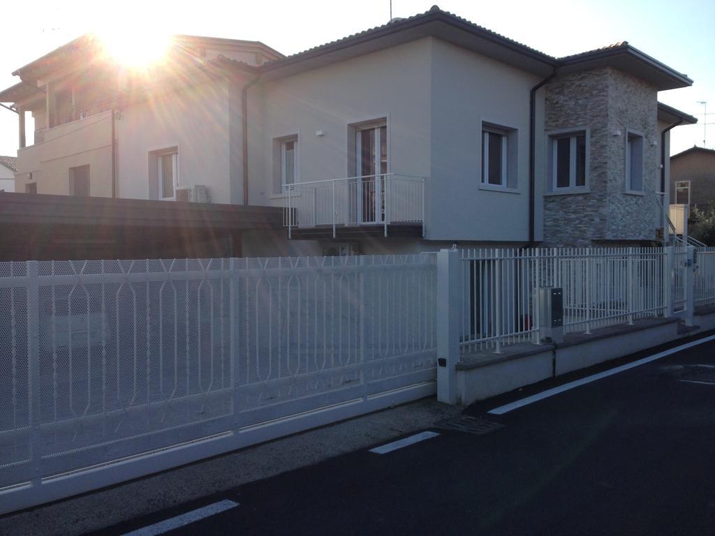 Casa Armonia Apartman Peschiera del Garda Kültér fotó